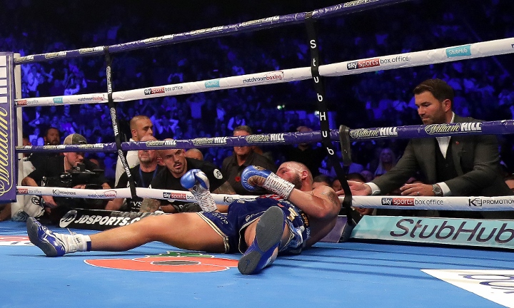 Photos: Usyk Secures a Brutal Knockout of Bellew - HUGE Gallery